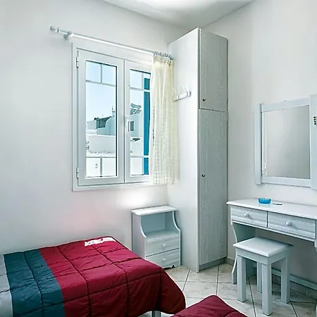 Atheria In Center Of With Two Single Beds Hotel